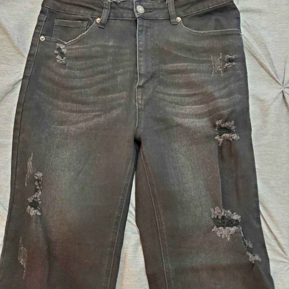 Risen Ladies Black Distressed Denim Jeans